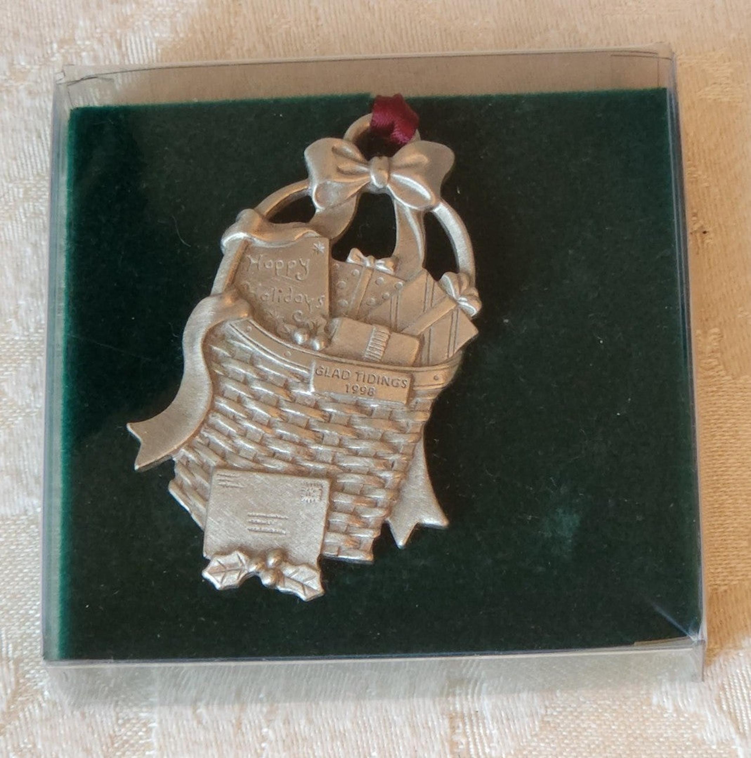 Vintage Rare Longaberger 1998 Glad Tidings Pewter Basket Ornament Tie On