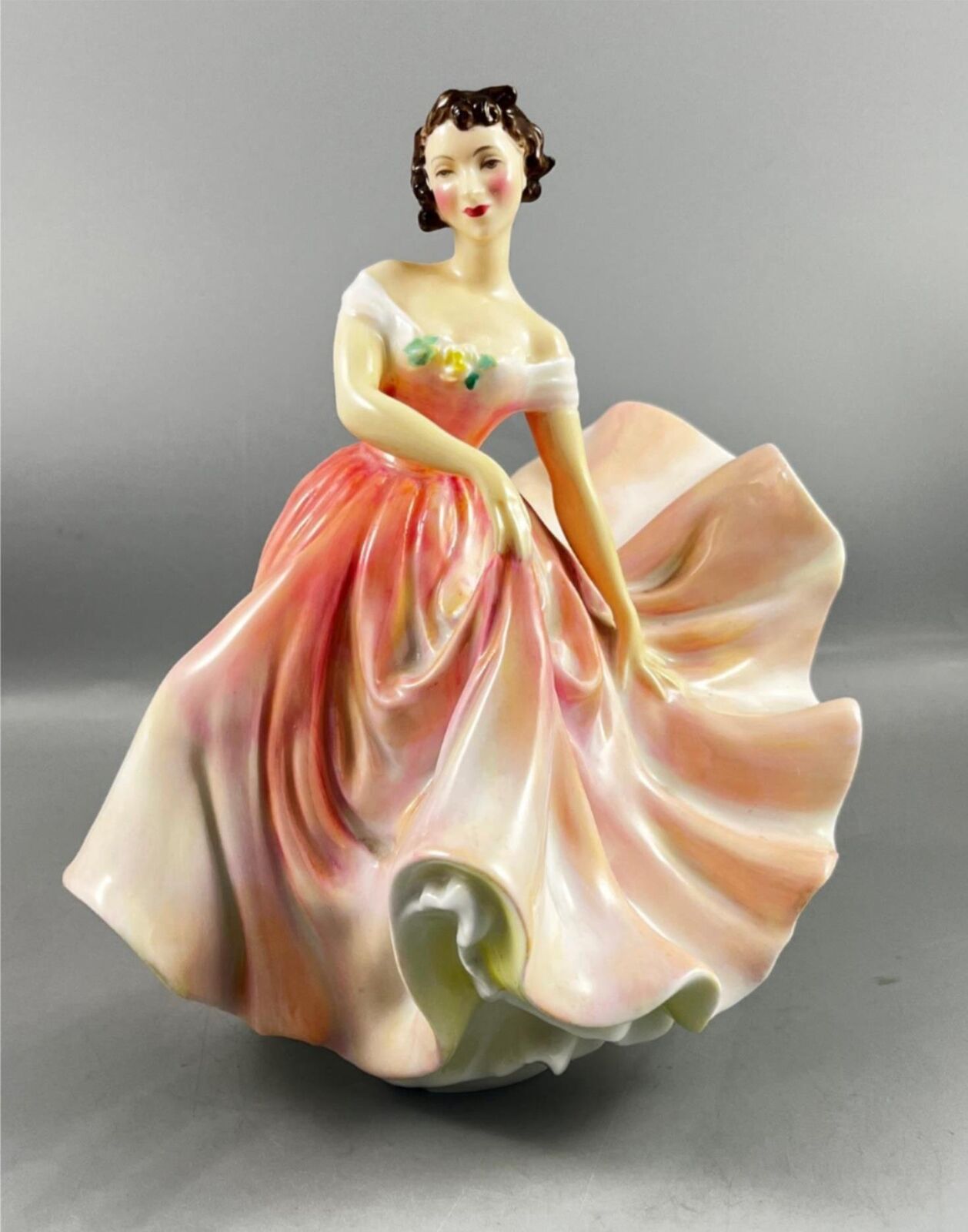 Royal Doulton England Bone China THE POLKA HN 2156 Figurine 7.5 Tall