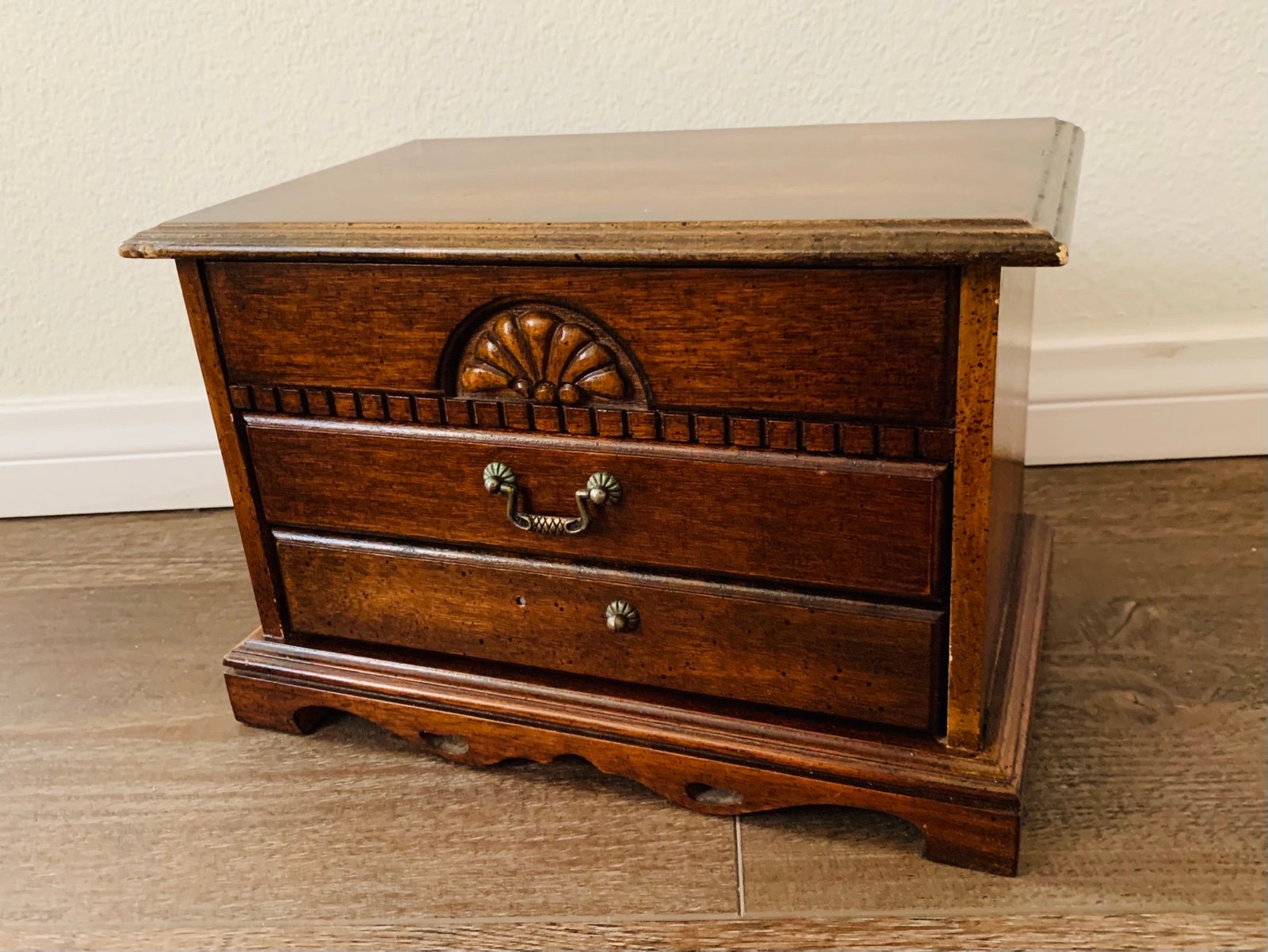 Wooden box