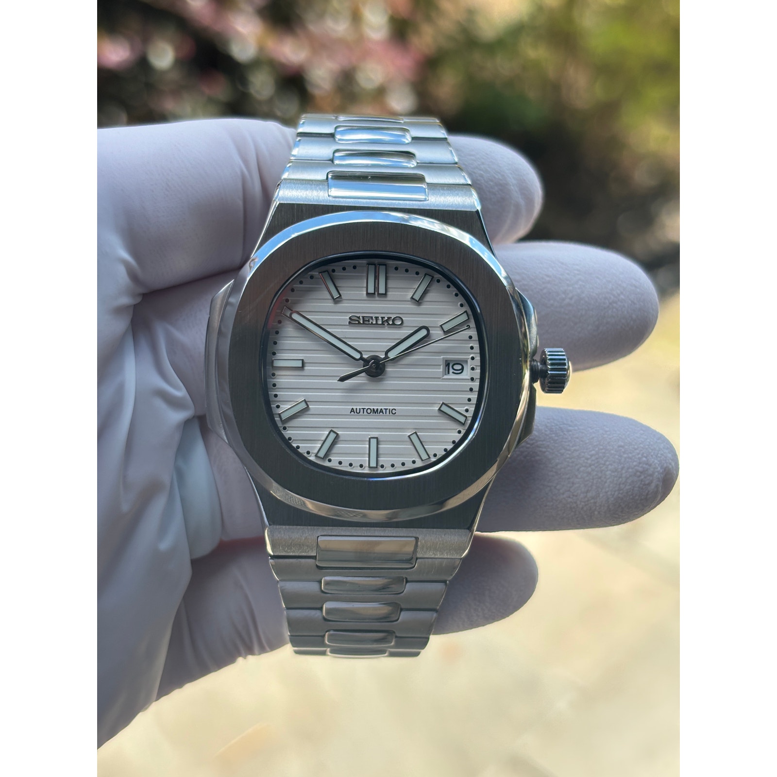 NEW Seiko NH35A MOD 
41mm White Dial Automatic Watch Sapphire 5 ATM Steel