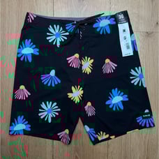 NWT Hurley Phantom Weekender Boardshort 20 Men's Swimwear Black Floral
