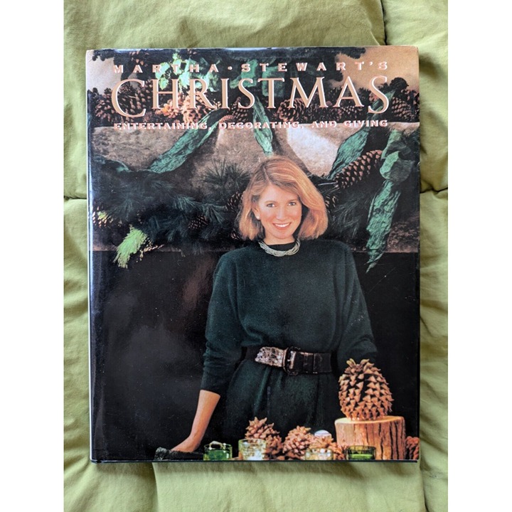 Martha Stewart's CHRISTMAS Vintage 1989 Book - Entertaining 1st Ed Hardcover EUC