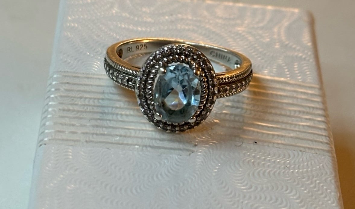 Aquamarine ring