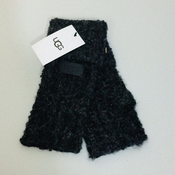 UGG Women's Knit outlet Black Marled Boucle Armwarmers One Size