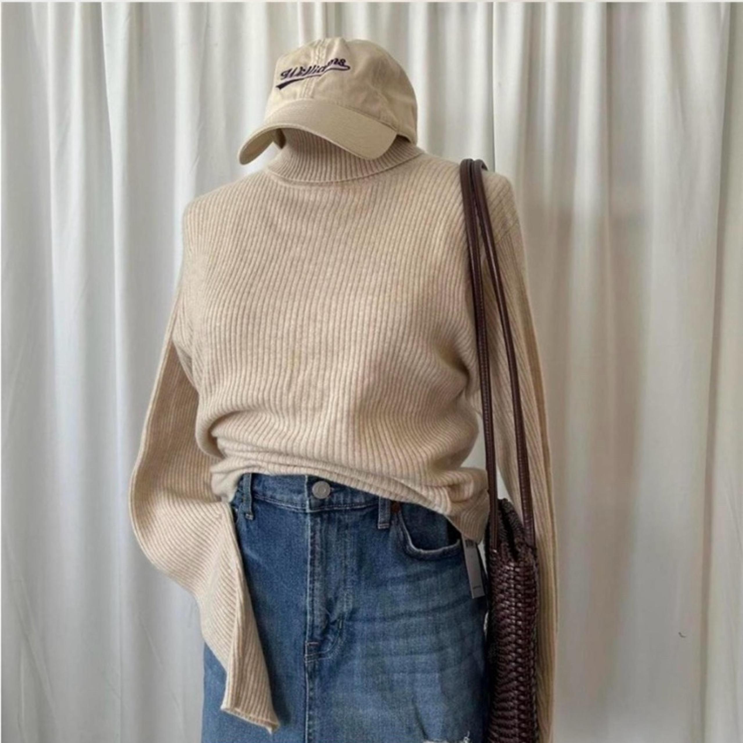 1990s Lord & Taylor 100% Cashmere turtleneck sweater size Large