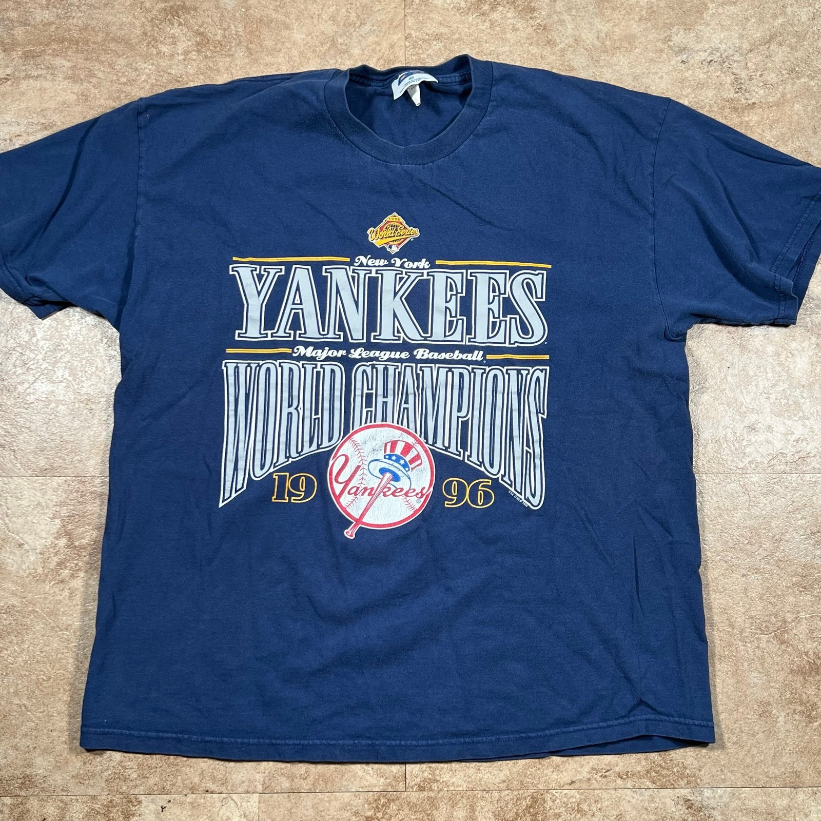 Vintage New York Yankees 1996 World Series Champions T-shirt Size XL Made In USA