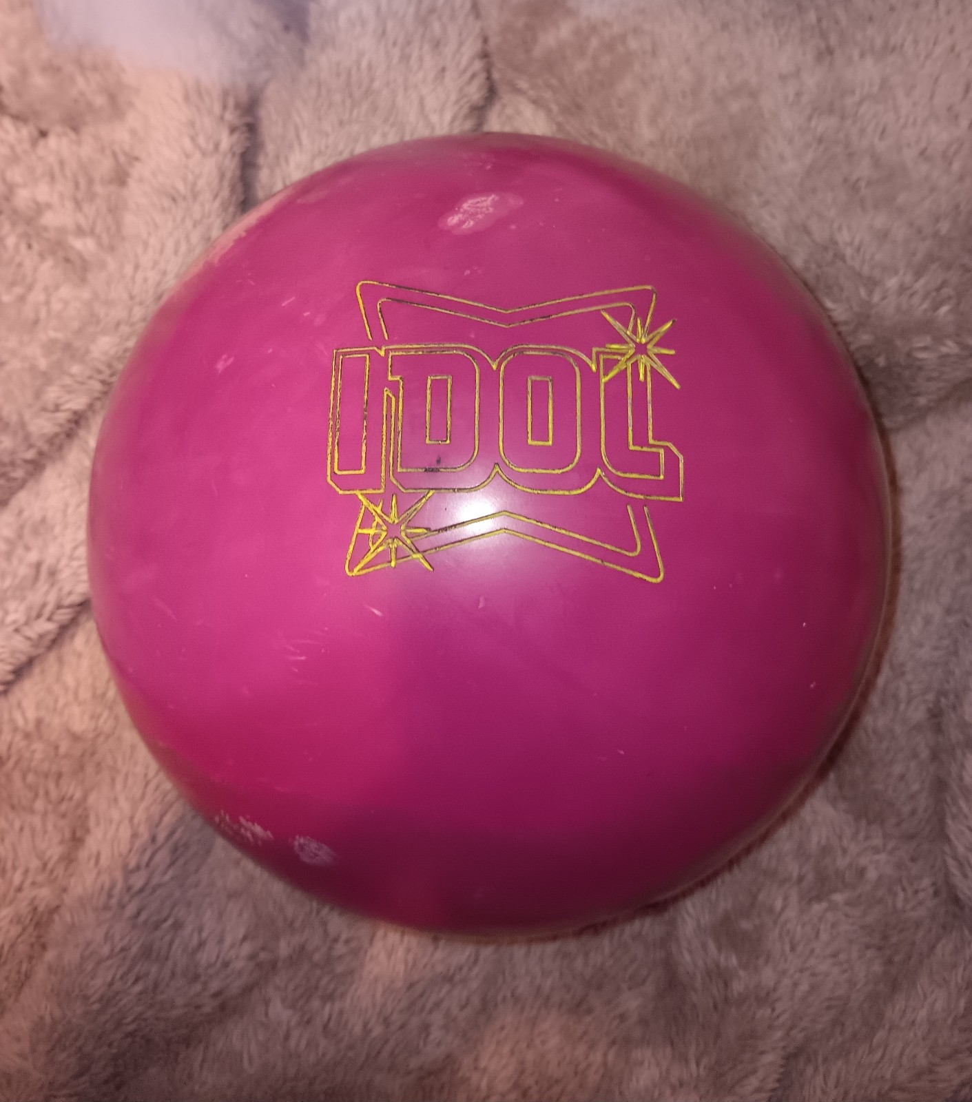 Bowling Ball Idol