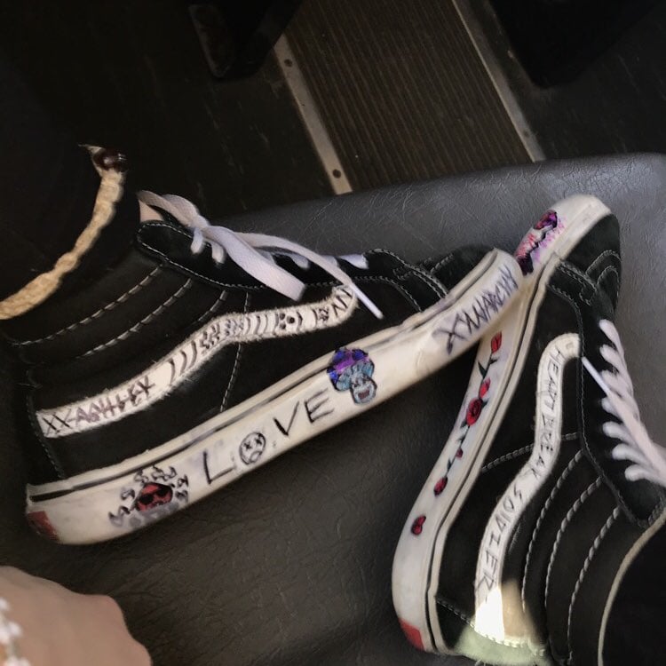 drawn on vans