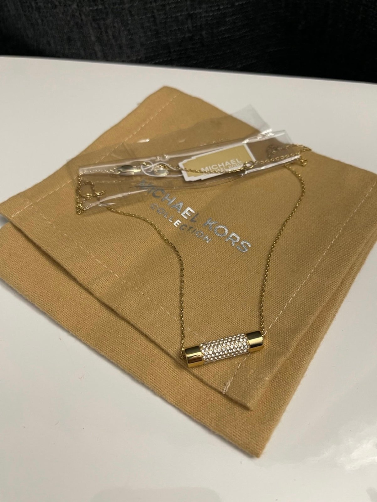 City Barrel Pendant Necklace, 18