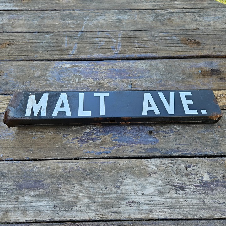 MALT AVE. - VINTAGE EARLY-1900's LOS ANGELES PORCELAIN ENAMEL STREET SIGN