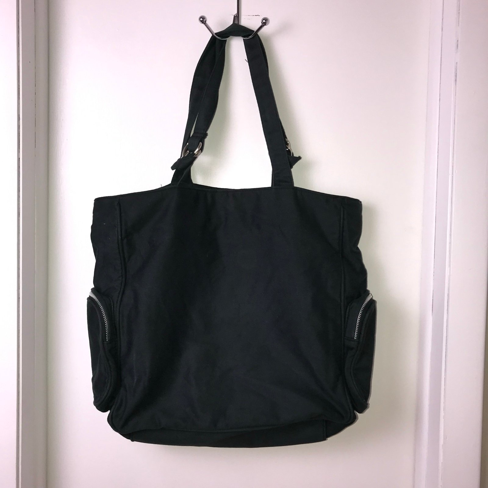 GAP Large Black Tote Bag Black Vtg exterior side pockets with zipper