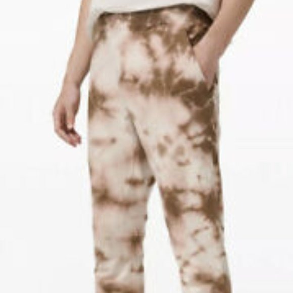 NWT lululemon City Sweat Jogger Earth Color Clay Dye Size M