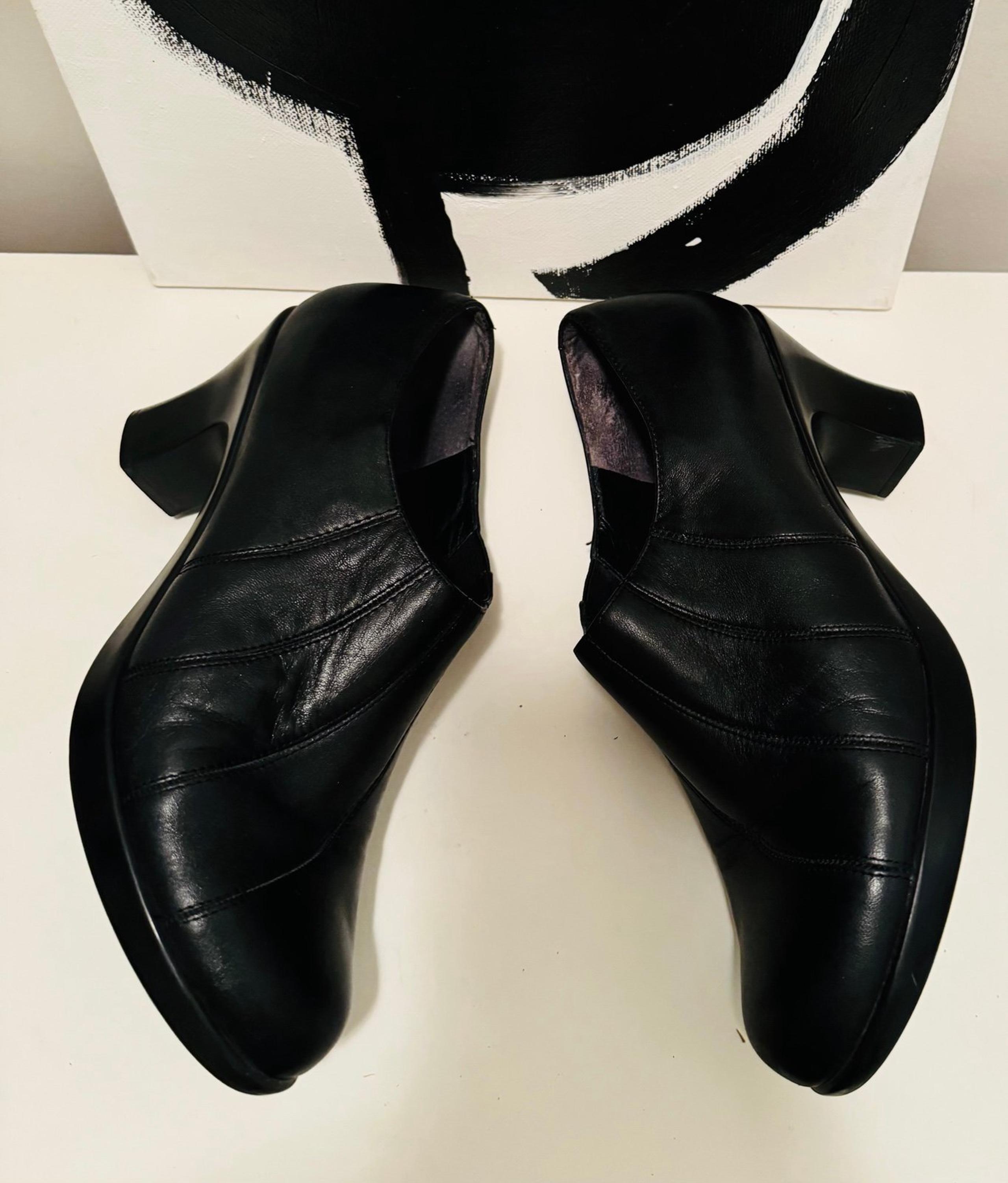 Dansko Bennett Women's Black Nappa Leather Pump Size