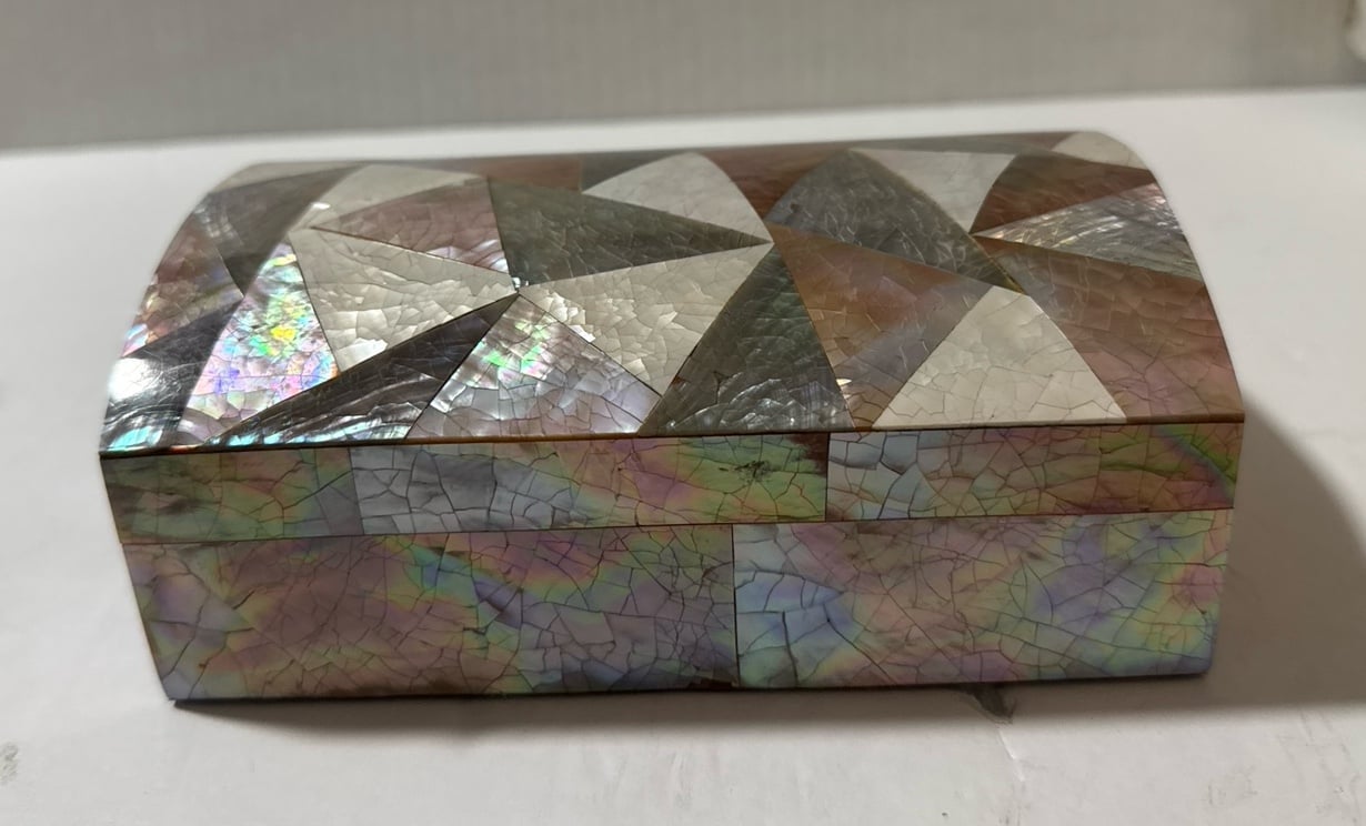 Mother of Pearl Hinged Jewelry Box