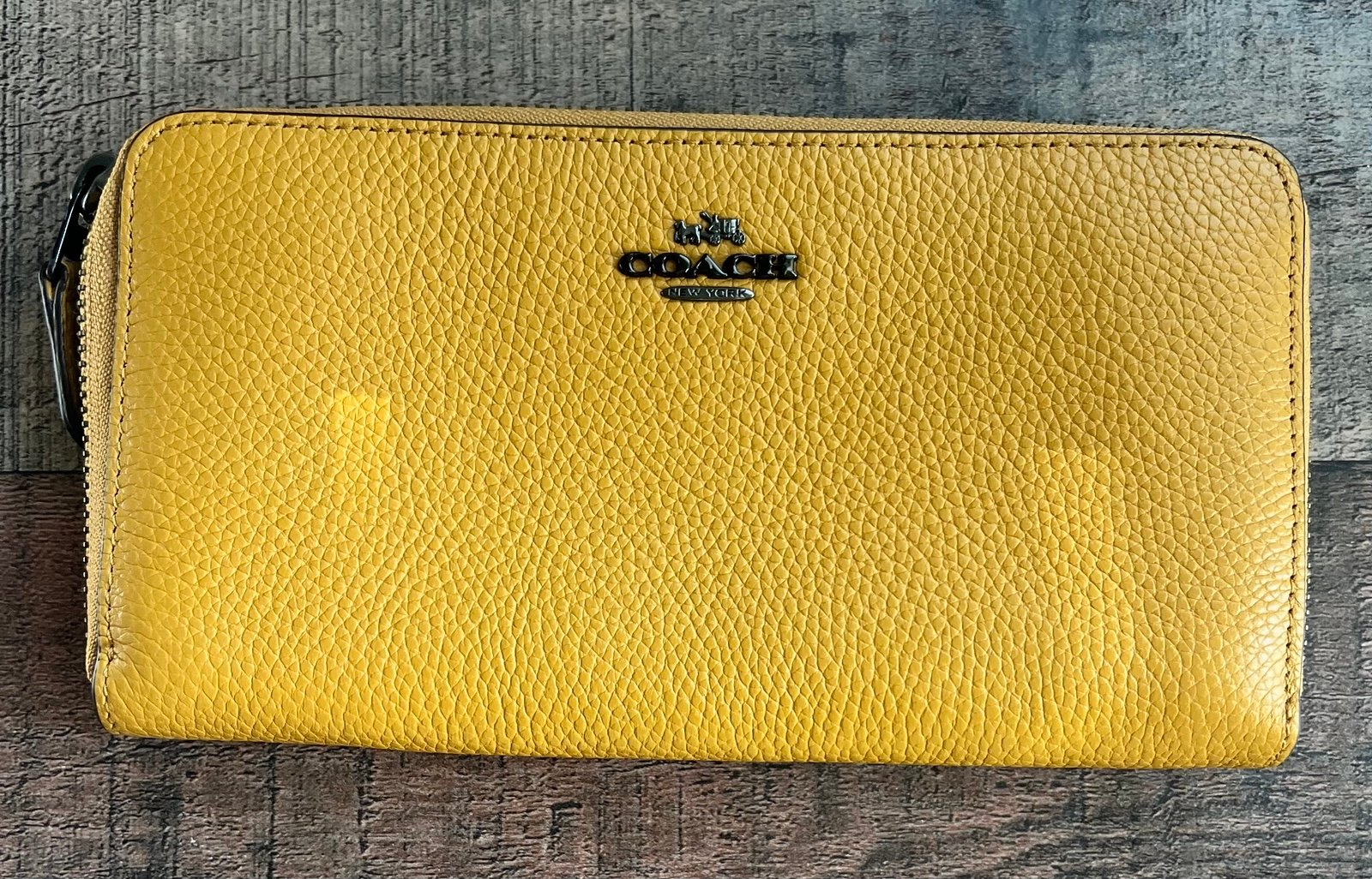USED- Coach wallet