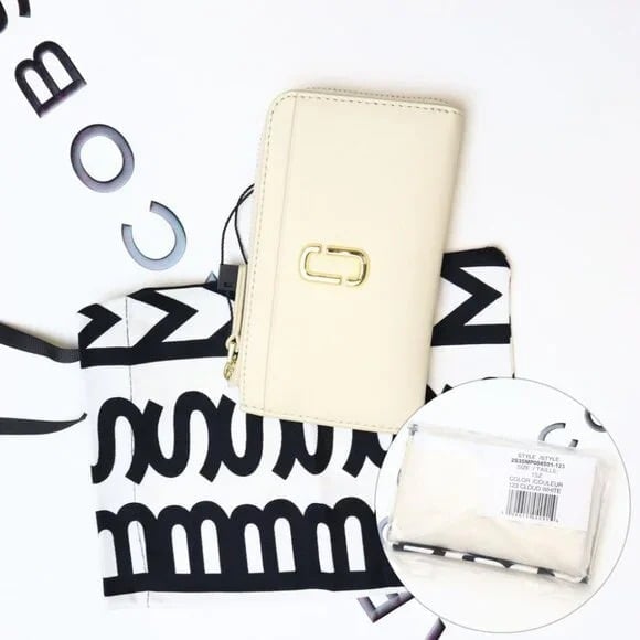 NWT MARC JACOBS THE TOP ZIP MULTI WALLET 2S3SMP004S01 CLOUD WHITE