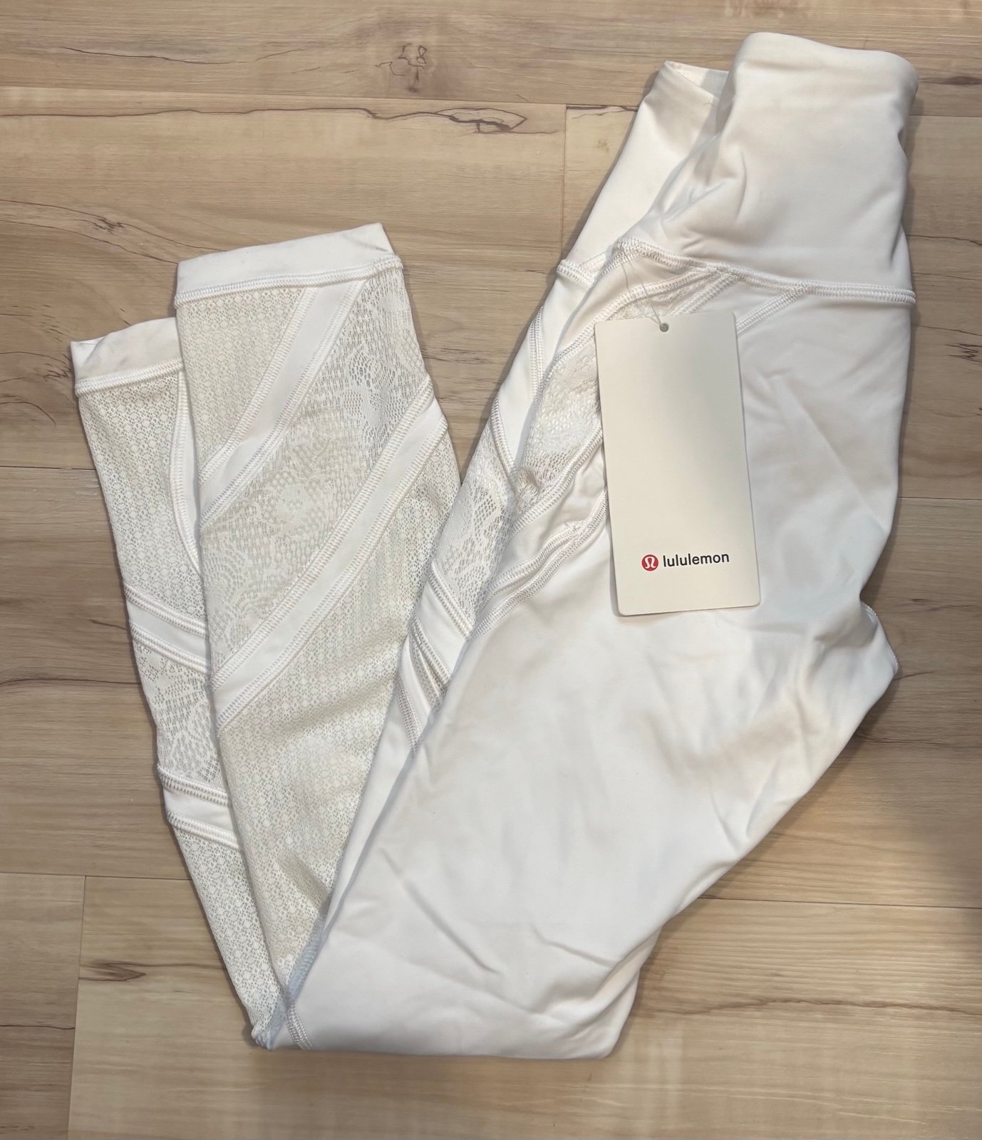 LULULEMON Wonder Under Tight 25” Lace Leggings - Size 2 -NWT