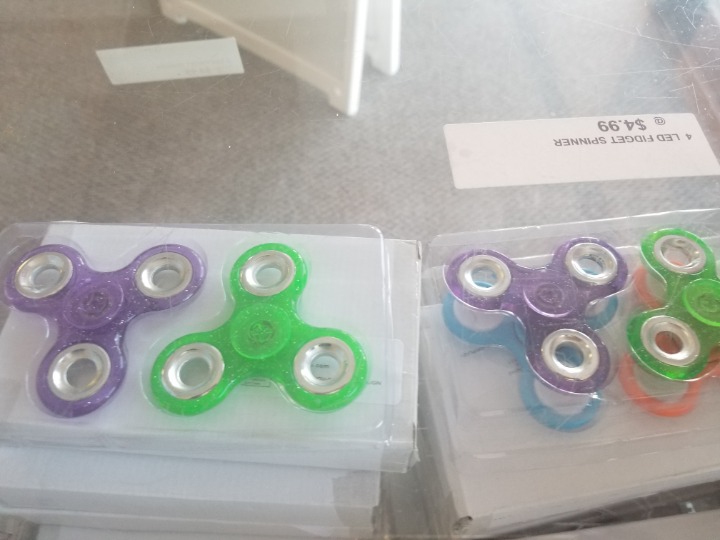 Fidget spinner
