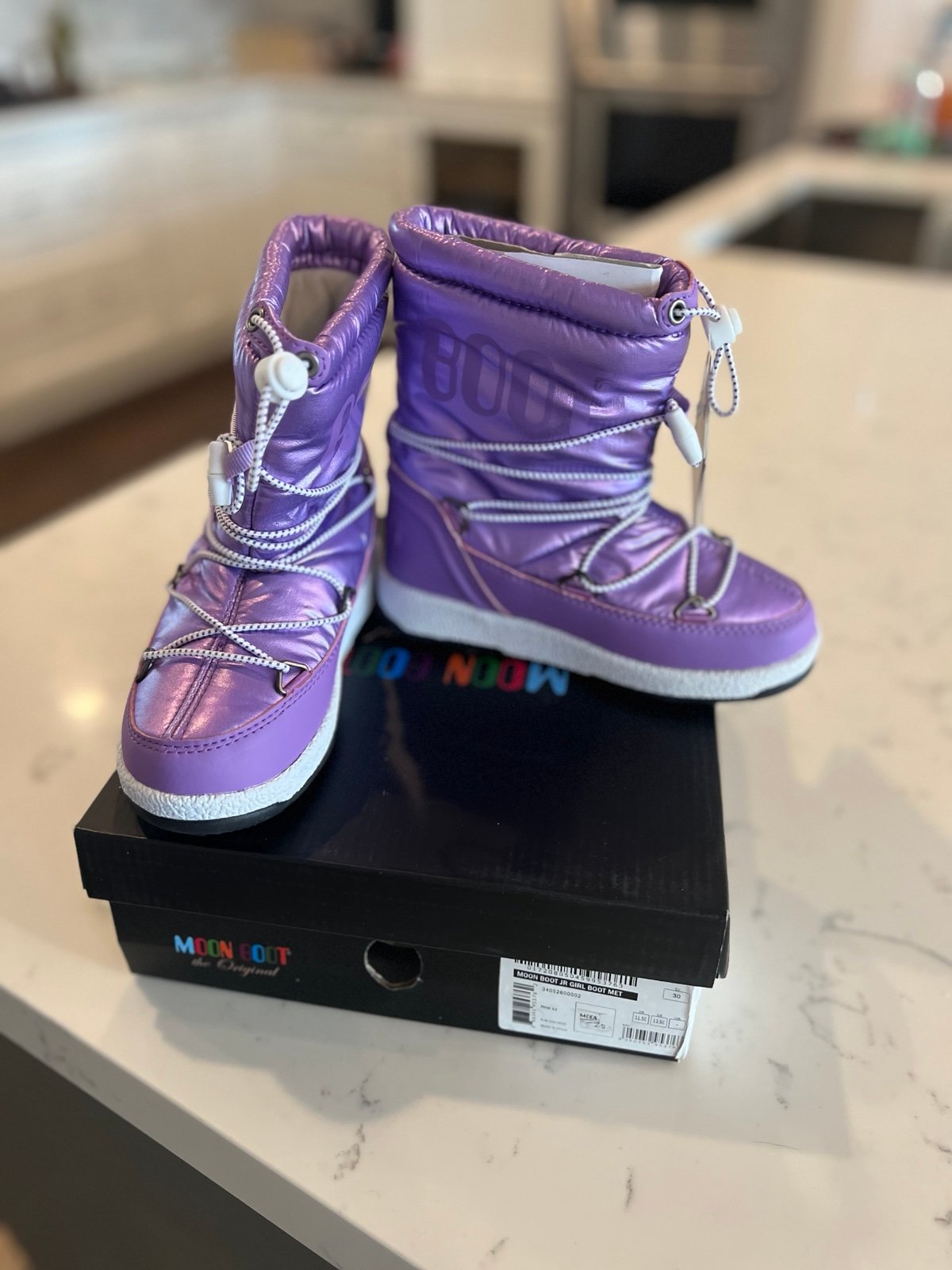 Girls Moon Boot Met Jr Boots size 12.5 EU 30