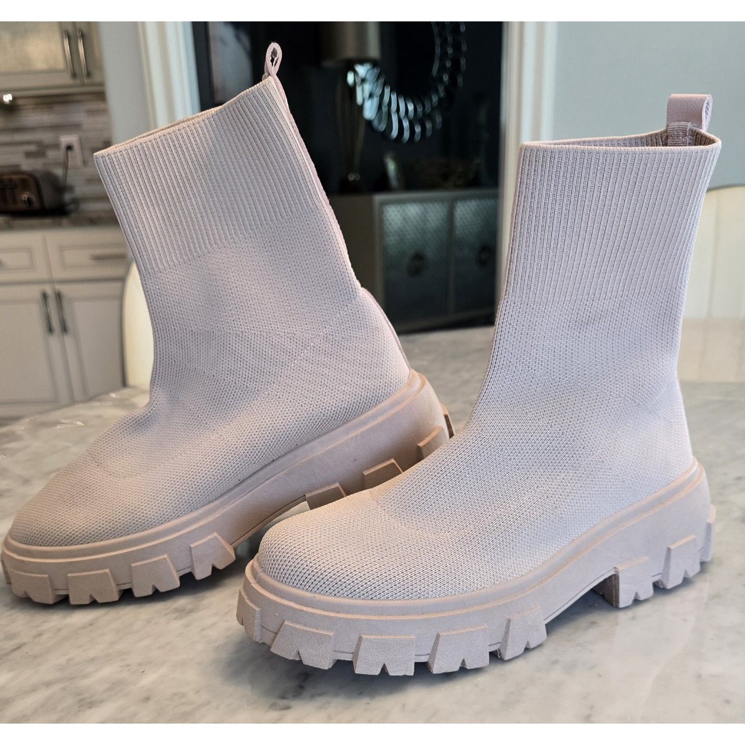 Women's EGO PINK Sneaker Sock Boots Lightweight Platform Chunky Heels Size 7