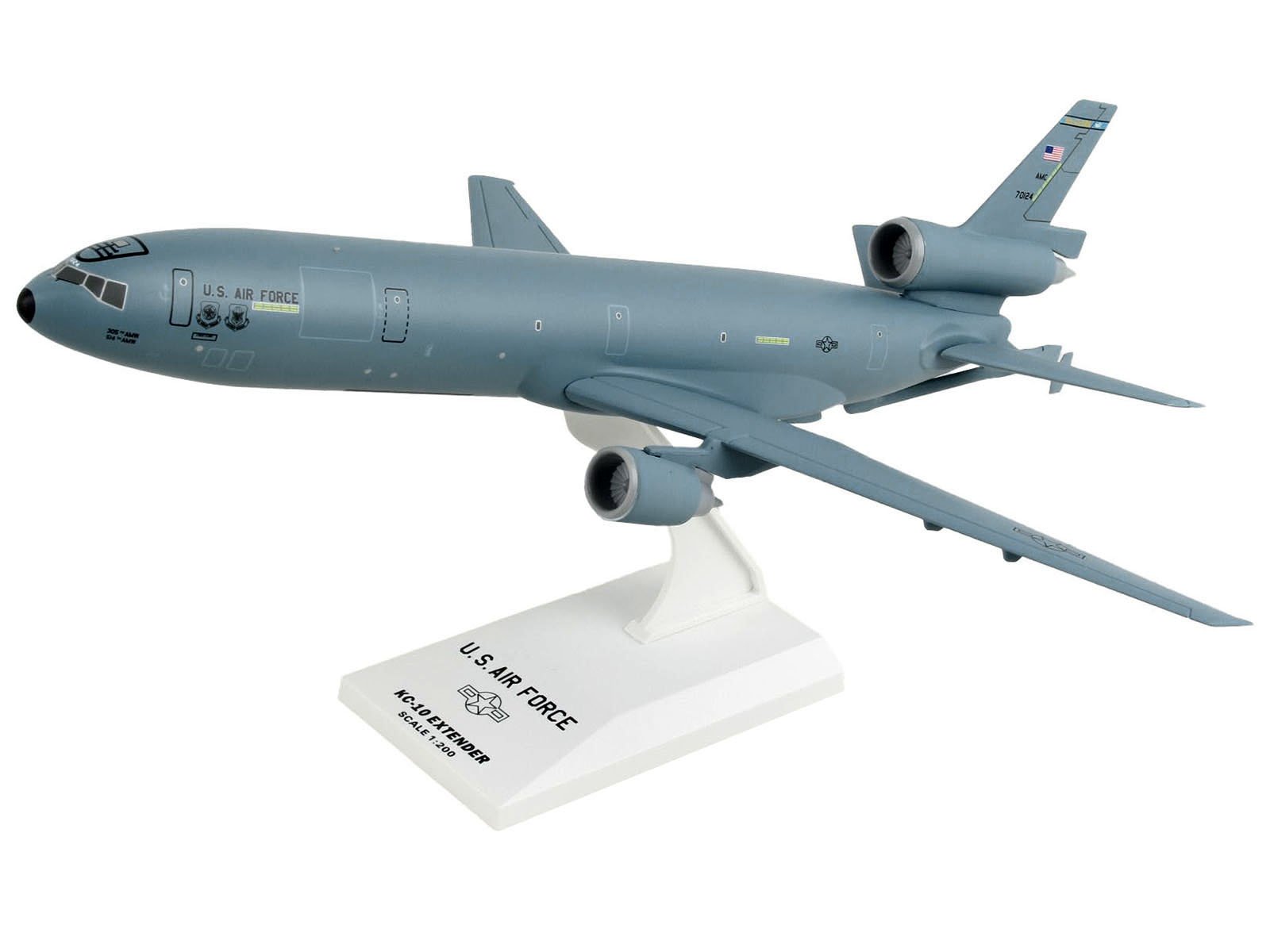 McDonnell Douglas KC-10 Transport Aircraft United States Air Force (70124) Blu