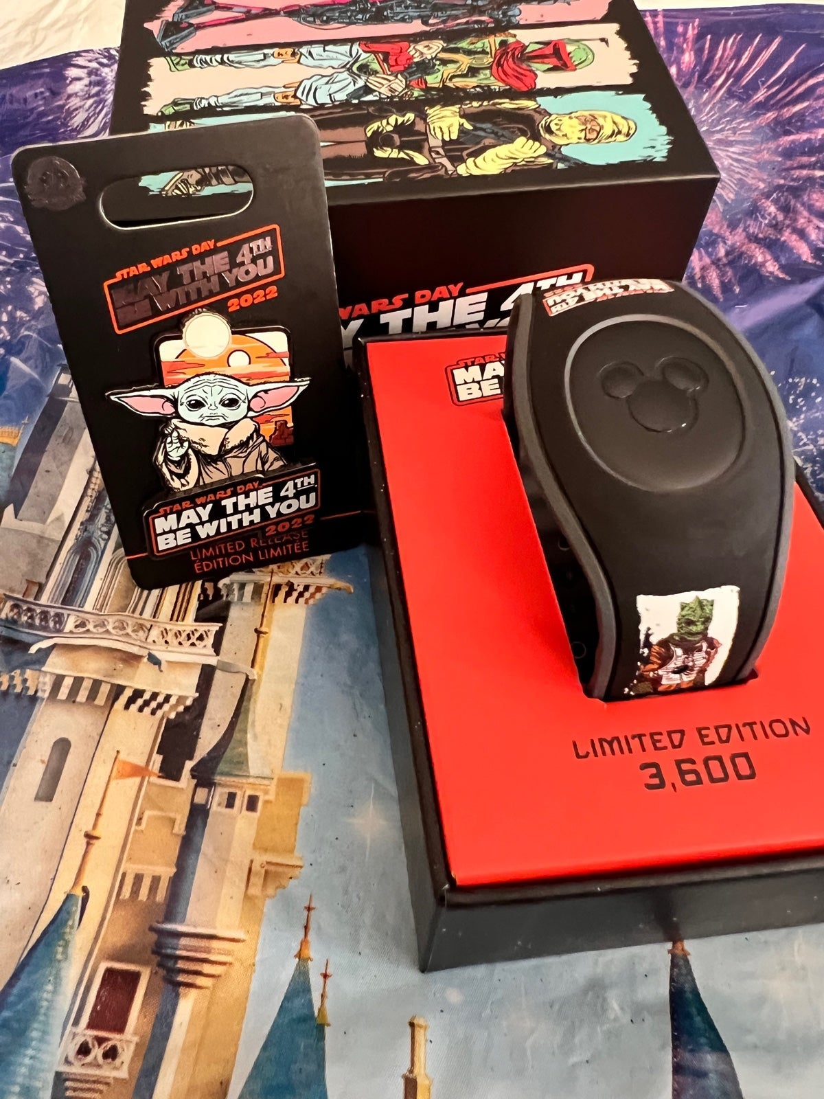 STAR WARS DAY 2022 BUNDLE MAY THE 4TH BE WITH YOU MAGICBAND & BABY YODA GROGRU