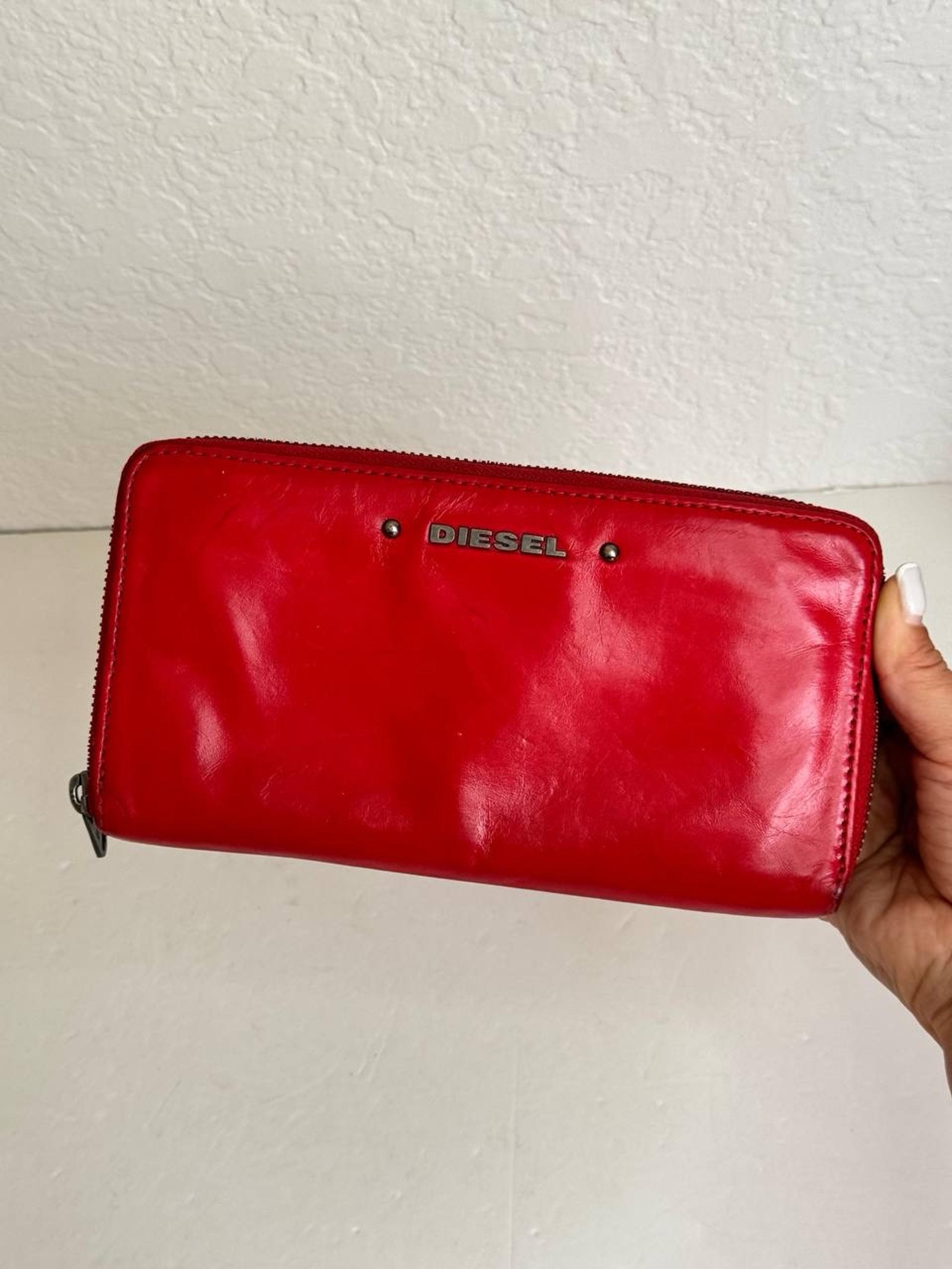 DIESEL Vintage 90s Red Smooth Leather Wallet