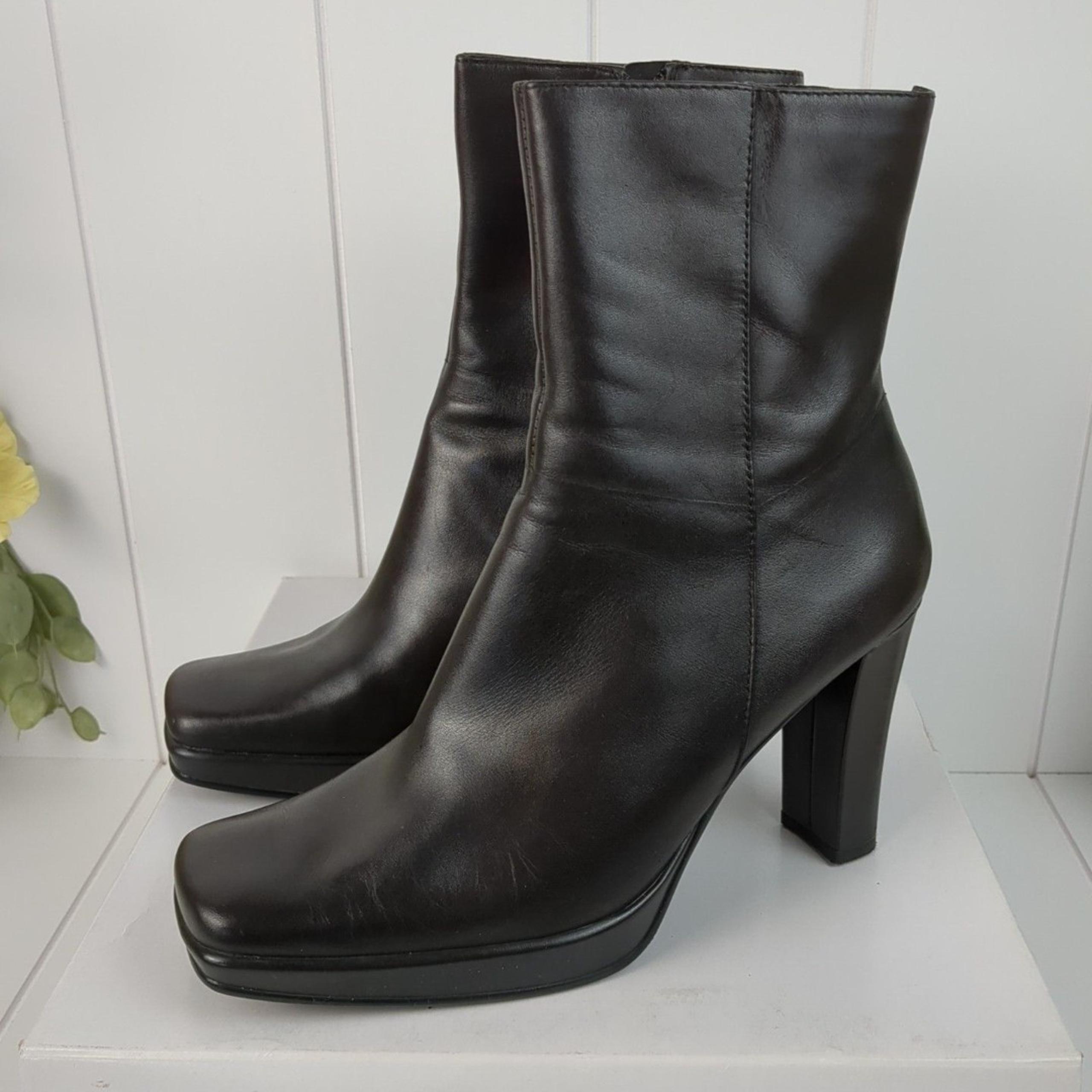 Worthington Women's Dark Brown Leather Ankle Boots High Heel Bootie Size 6.5