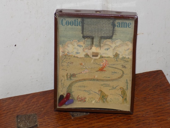 Vintage Cootie Game WWI Irvin Smith Company Dexterity Game