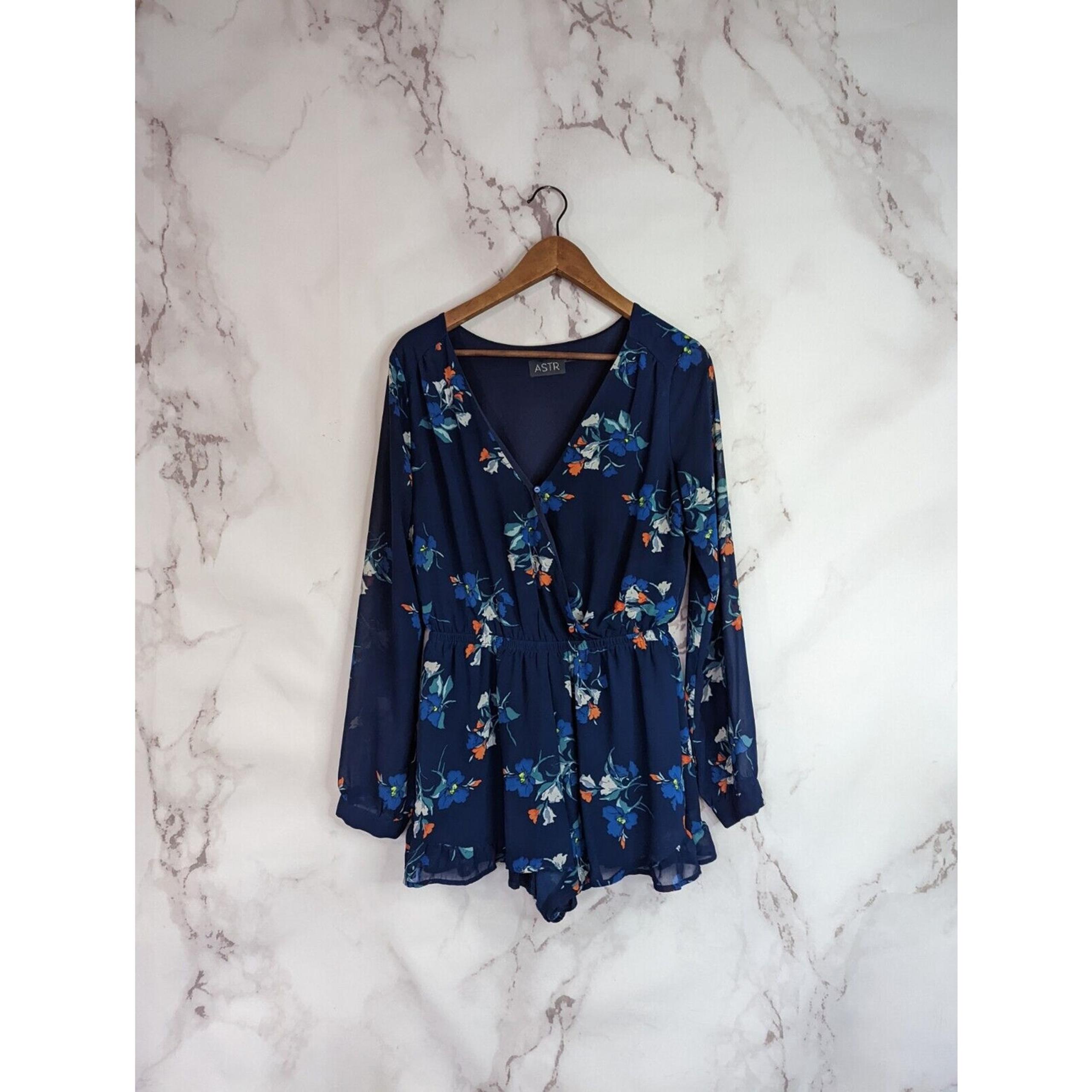 ASTR Romper Women Medium Long Sleeve Blue Floral Surplice Jumpsuit Shorts