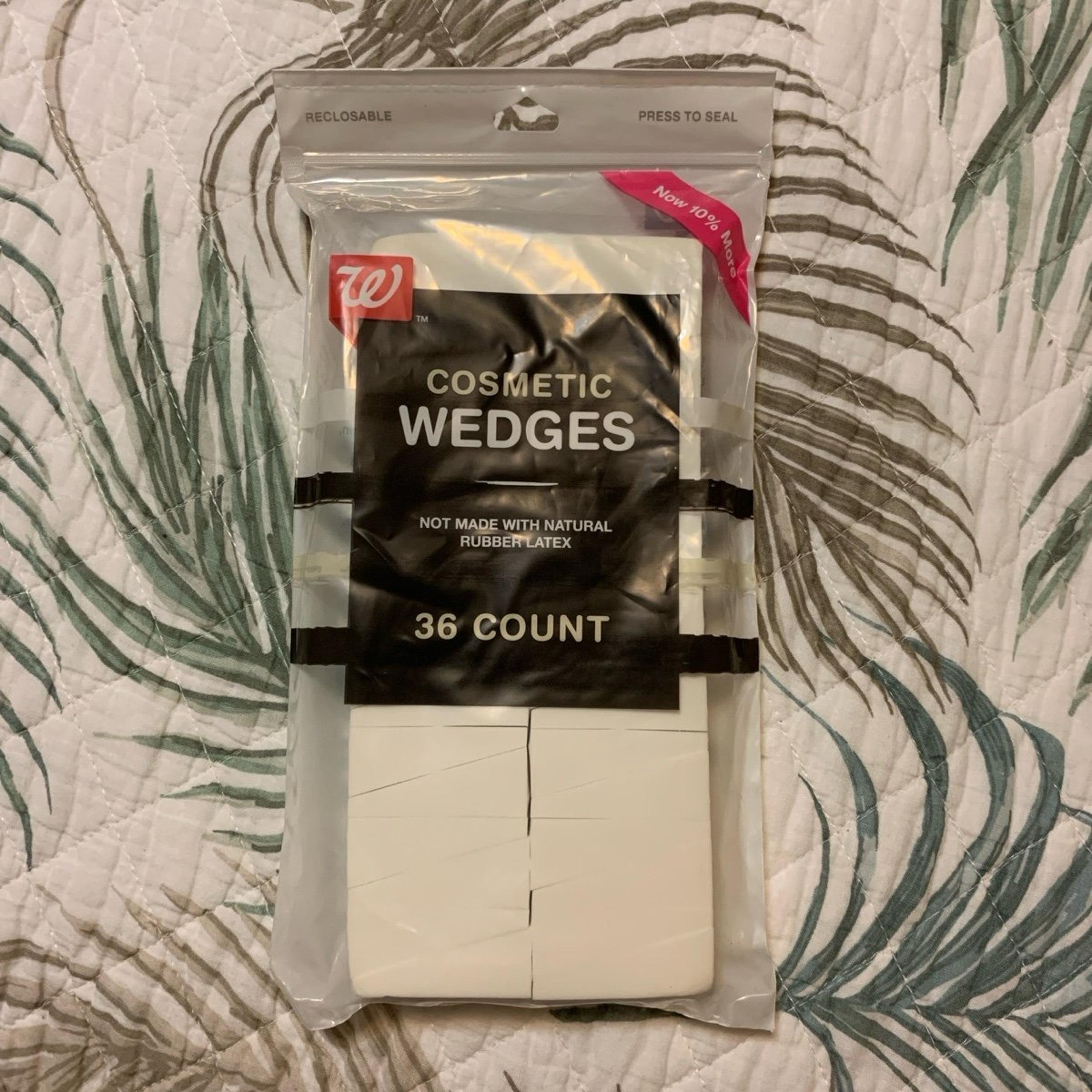 NEW! Walgreens Cosmetic Wedges 36 Count (Not Made With Natural Rubber Latex)