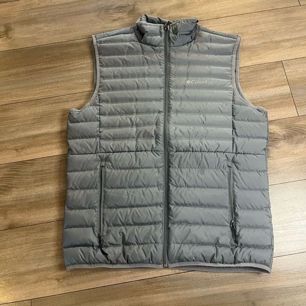 Columbia Grey 650 Down Casual Vest Men XL