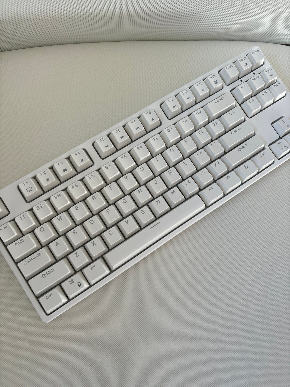 Rk ROYAL KLUDGE Rk87 White Mechanical Gaming Keyboard 80% with backlight