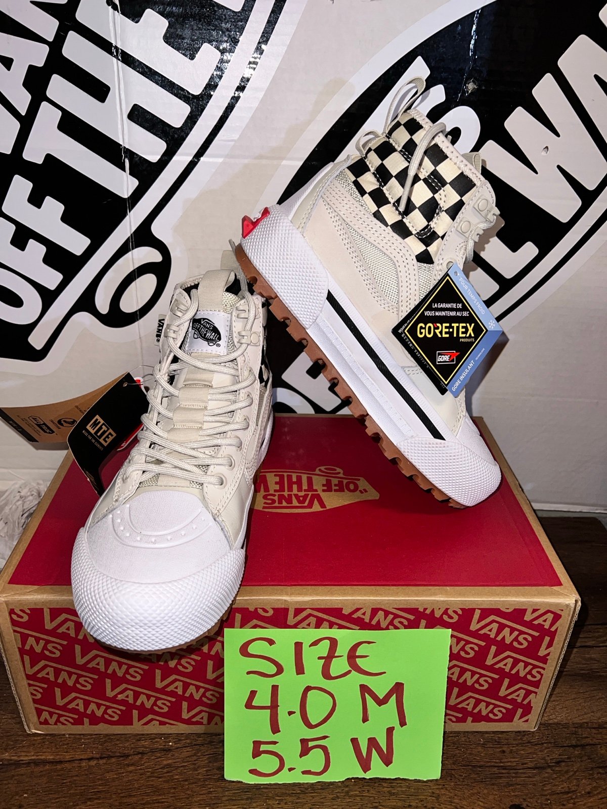 Vans Sk8-Hi Gore-Tex sz 4.0 Men 5.5 Woman