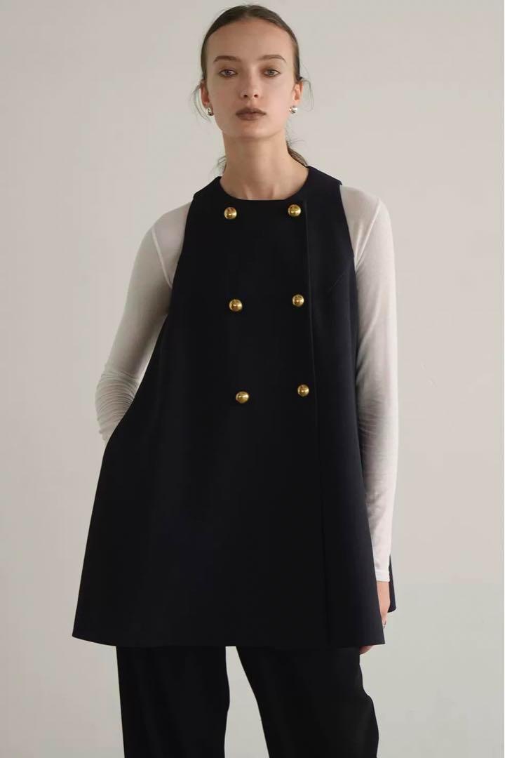 Lowest price: CLANE DOUBLE BUTTON FLARE TOPS 6