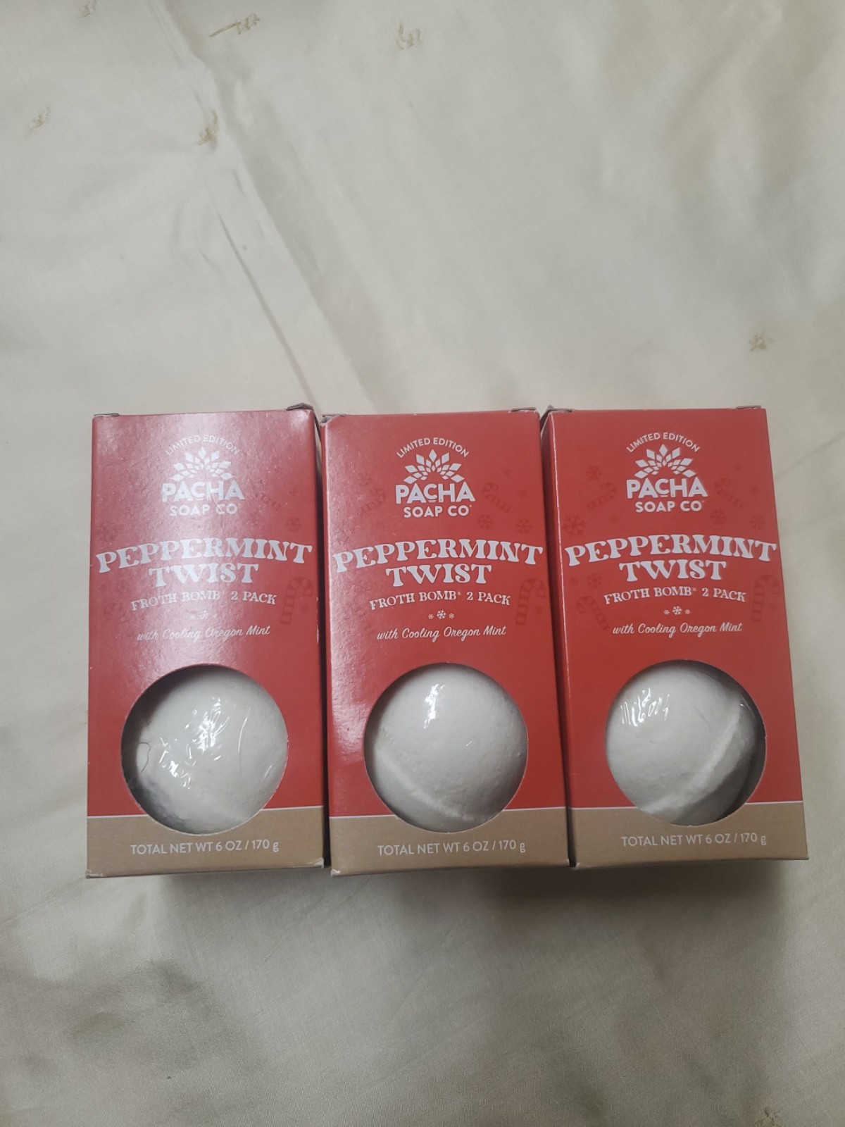 PATCHA SOAP COMPANY PEPPERMINT TWIST FROTH BOMB BATH 3 PACK