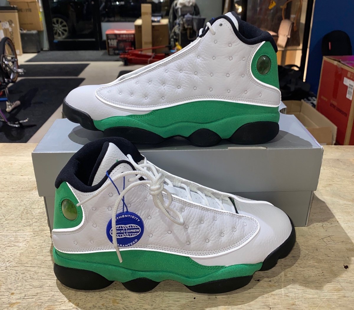 Jordan 13 Retro White/Lucky Green, Size 9.5 NEW