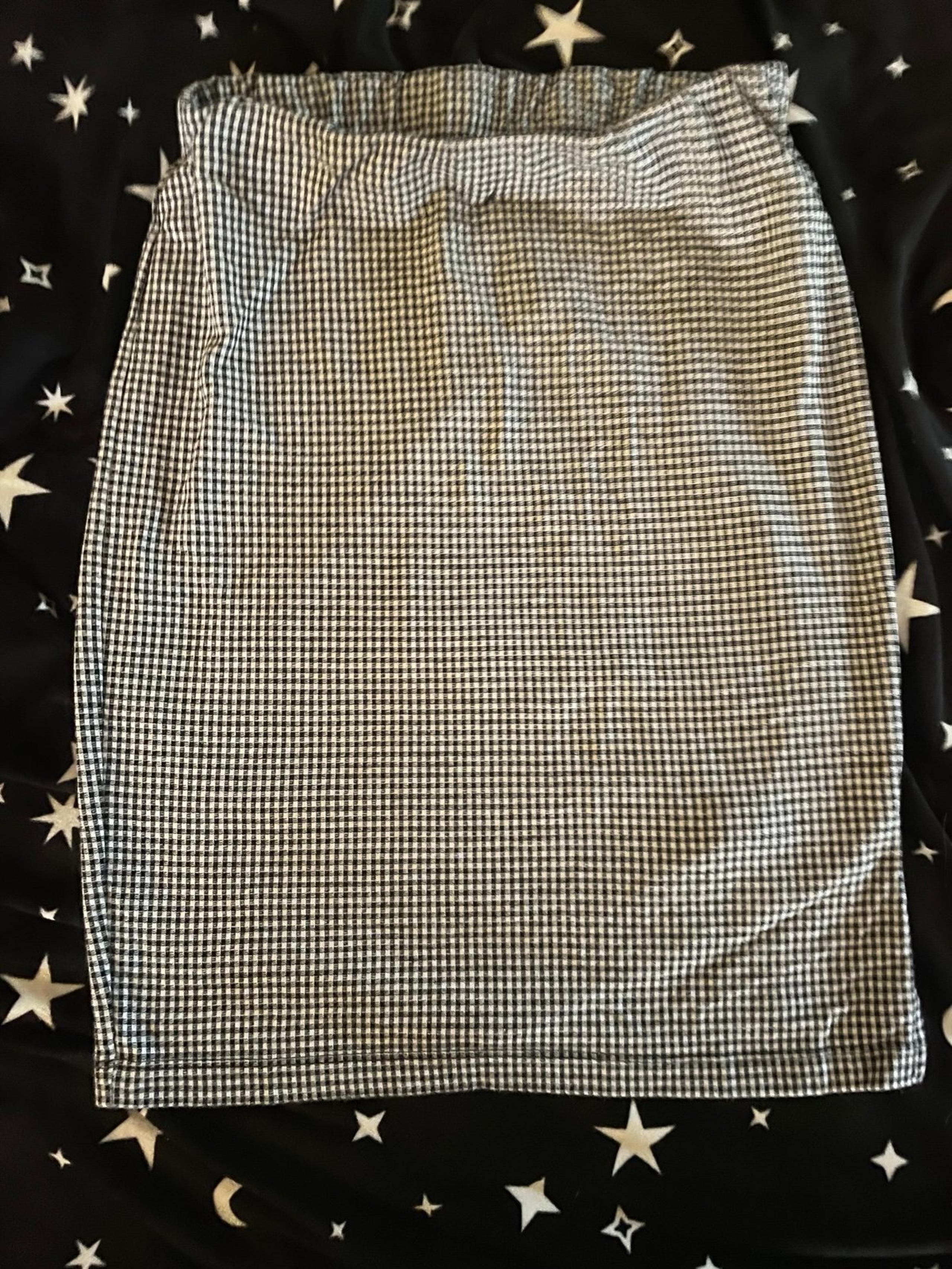 SO Black & White Plaid Mini Skirt w| Slit - Size XS