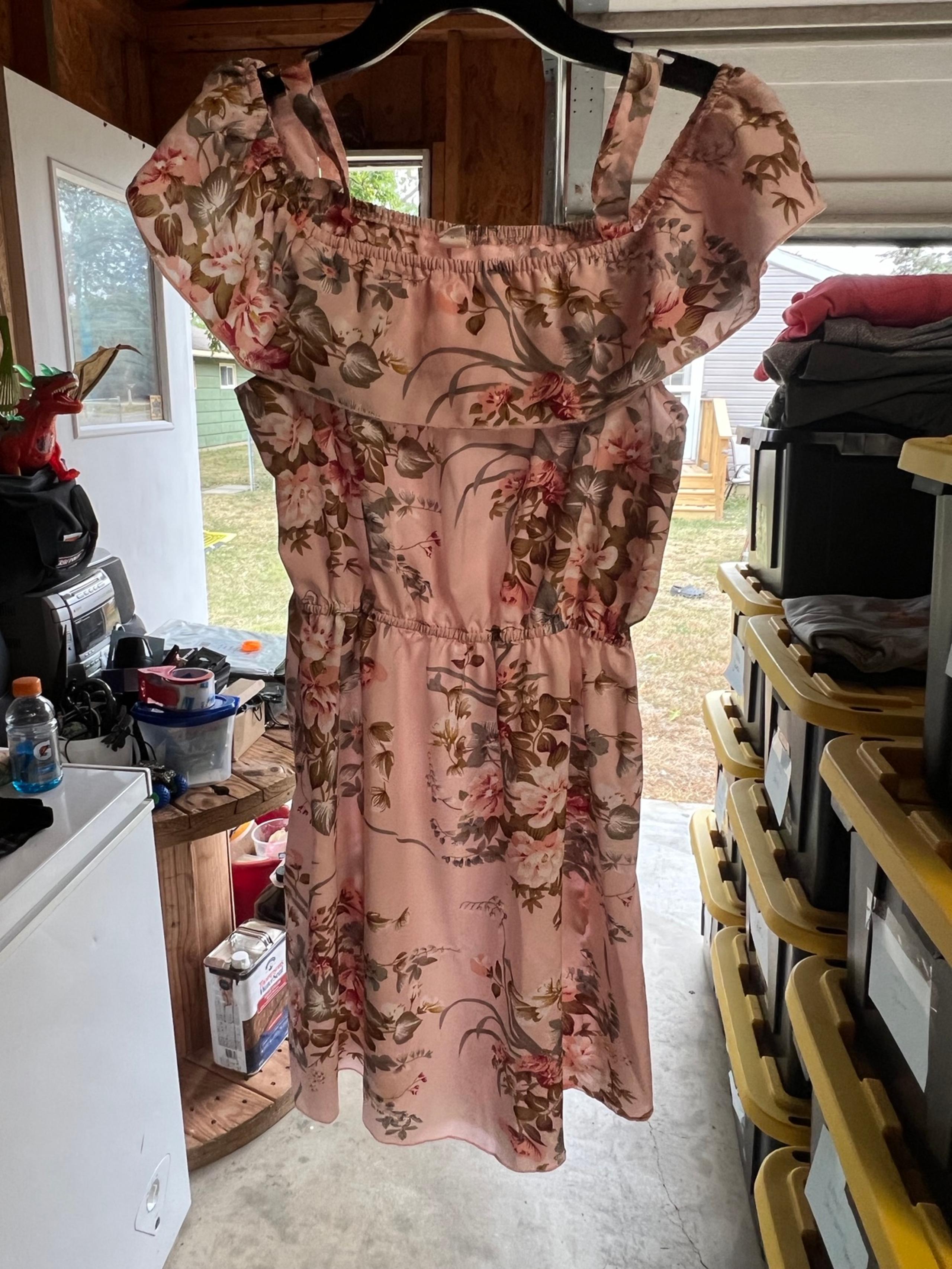 Girls dress
