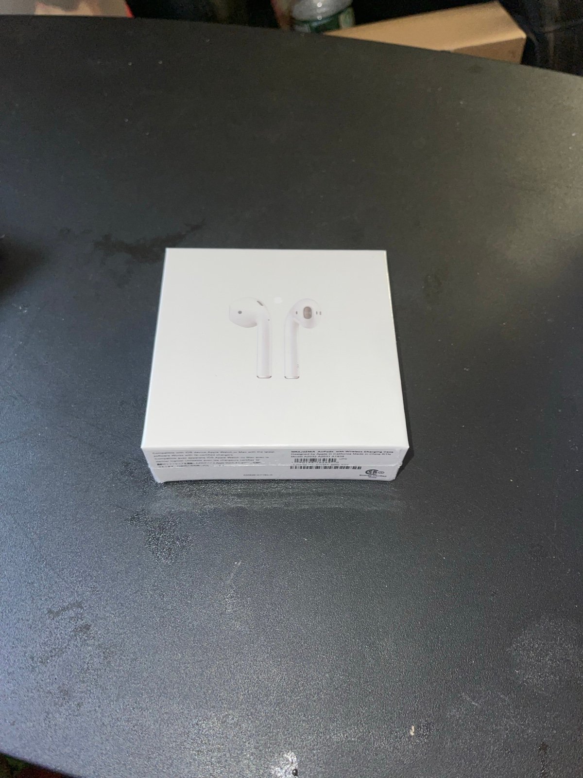 AirPods Gen 2