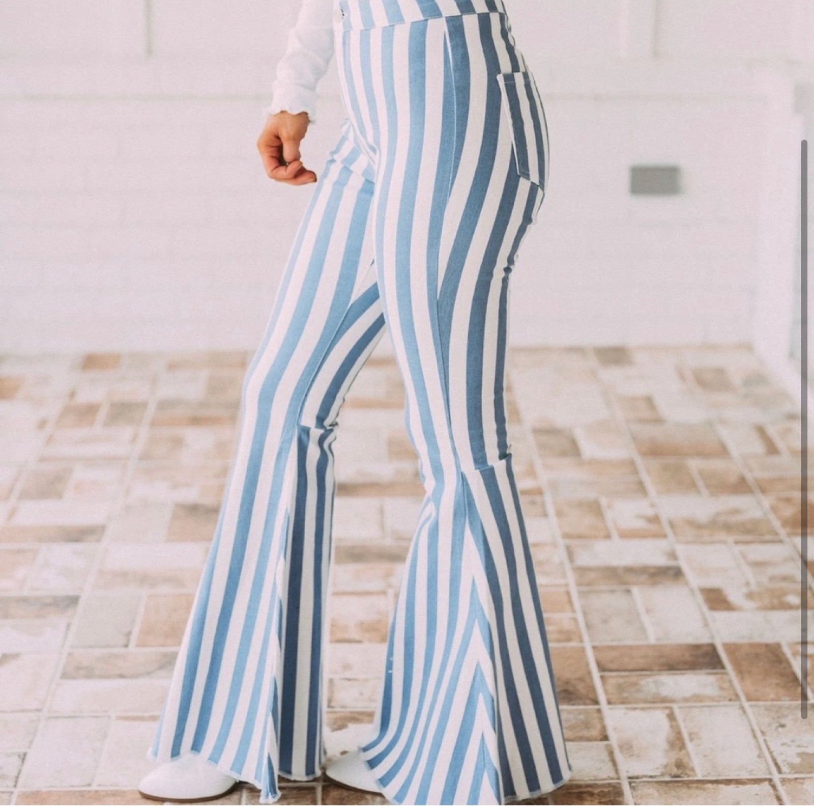 bell bottom jeans