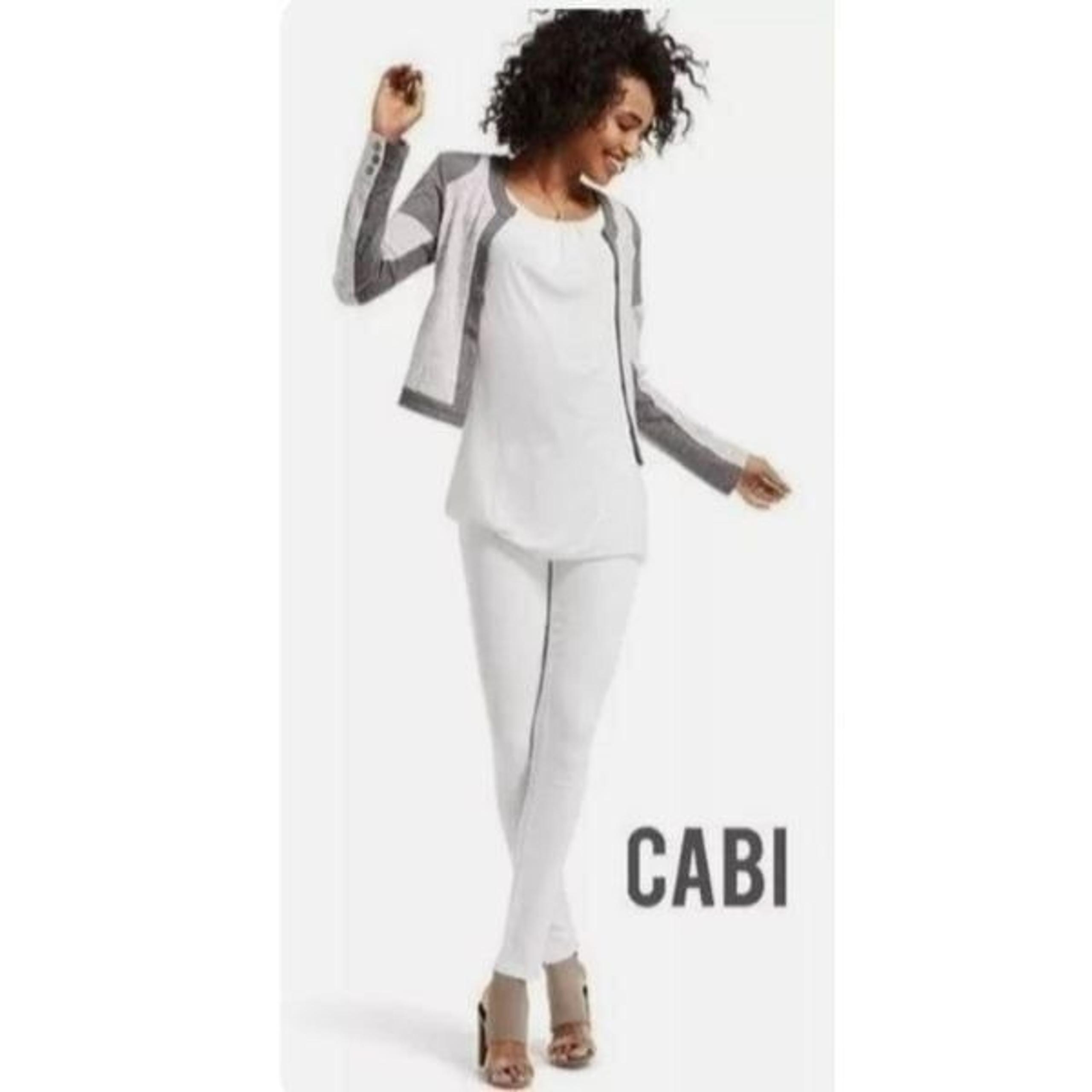 Cabi Shrunken Moto Blazer Jacket Gray Ponte Knit Women’s Long Sleeve Sz M
