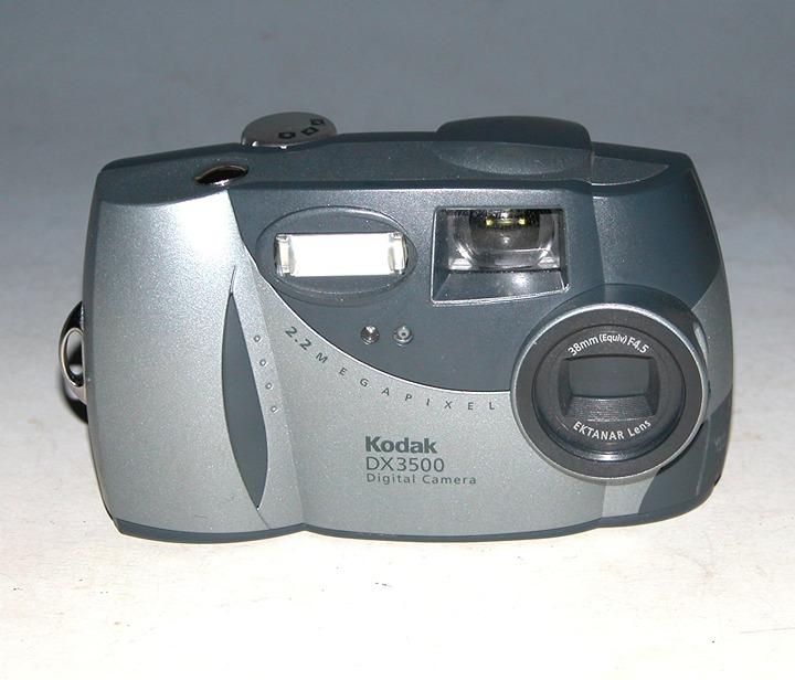 Kodak Easyshare DX3500 2.2MP Digital Camera #4842