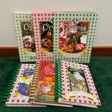 Gooseberry Patch Christmas Holiday lot of 6 books recipes crafts traditions