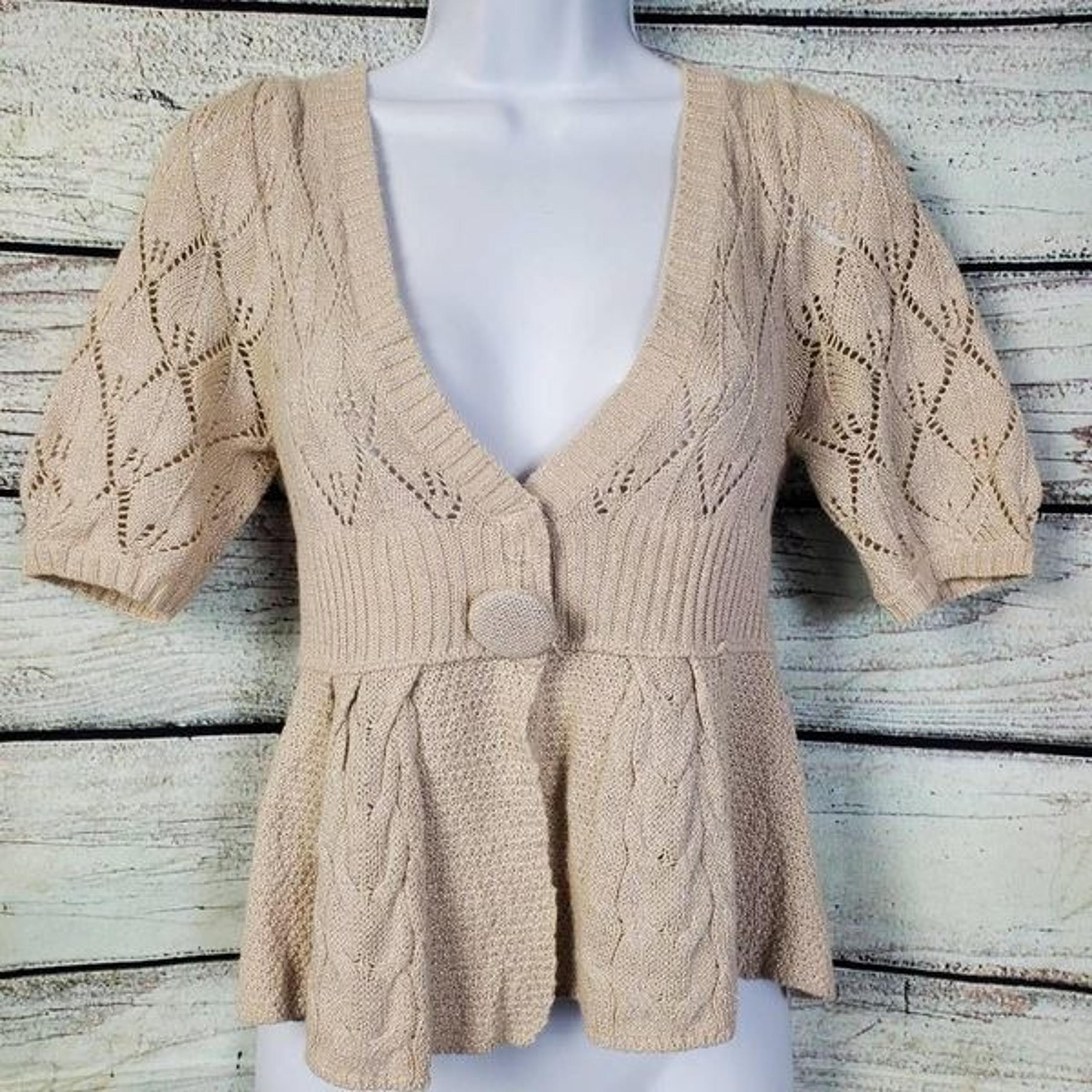 Daytrip Women’s Short Sleeve Cardigan Sweater S Beige Metallic Knit Peplum