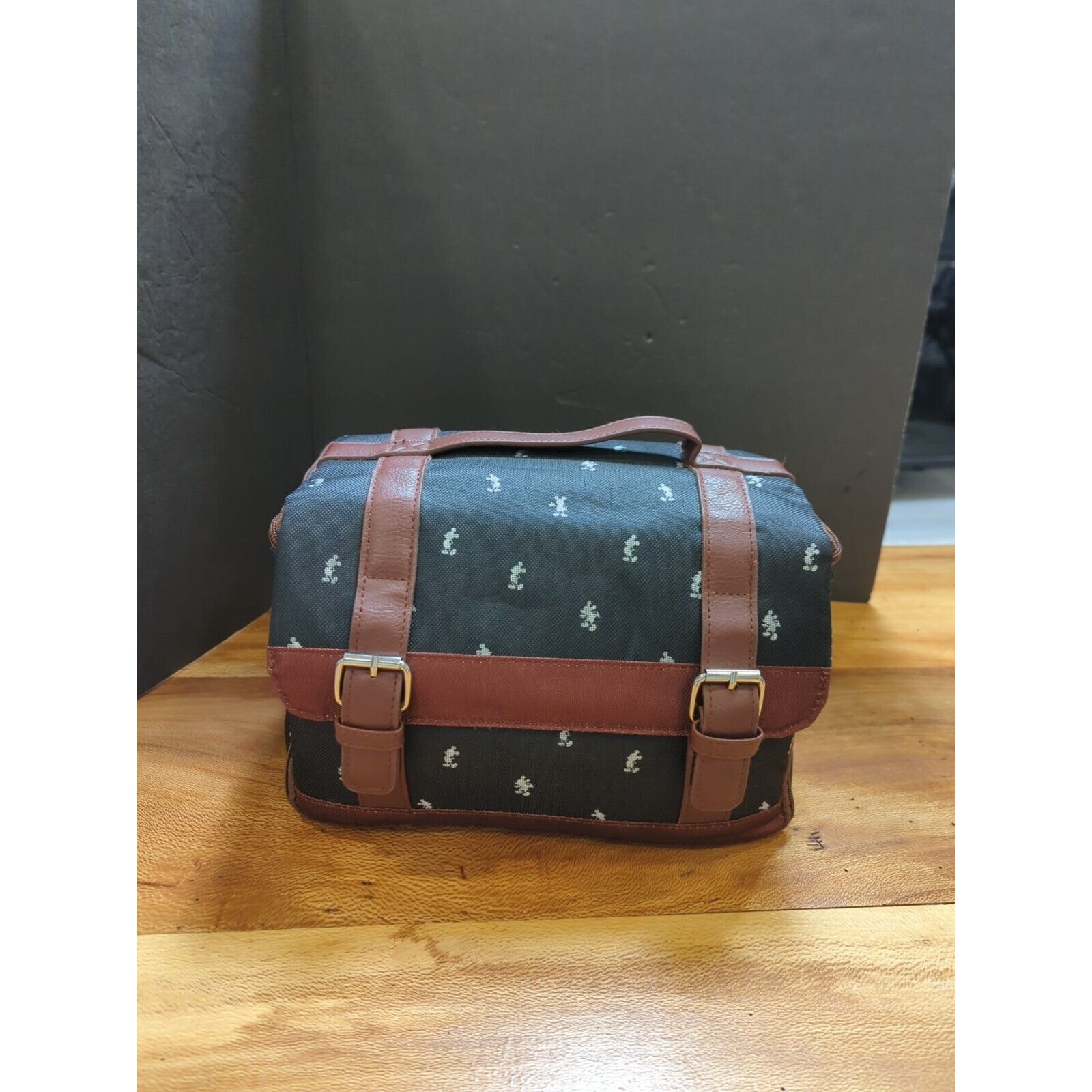 Picnic Time Classic Disney Mickey Mouse Lunch Bag - Black w/ accesories