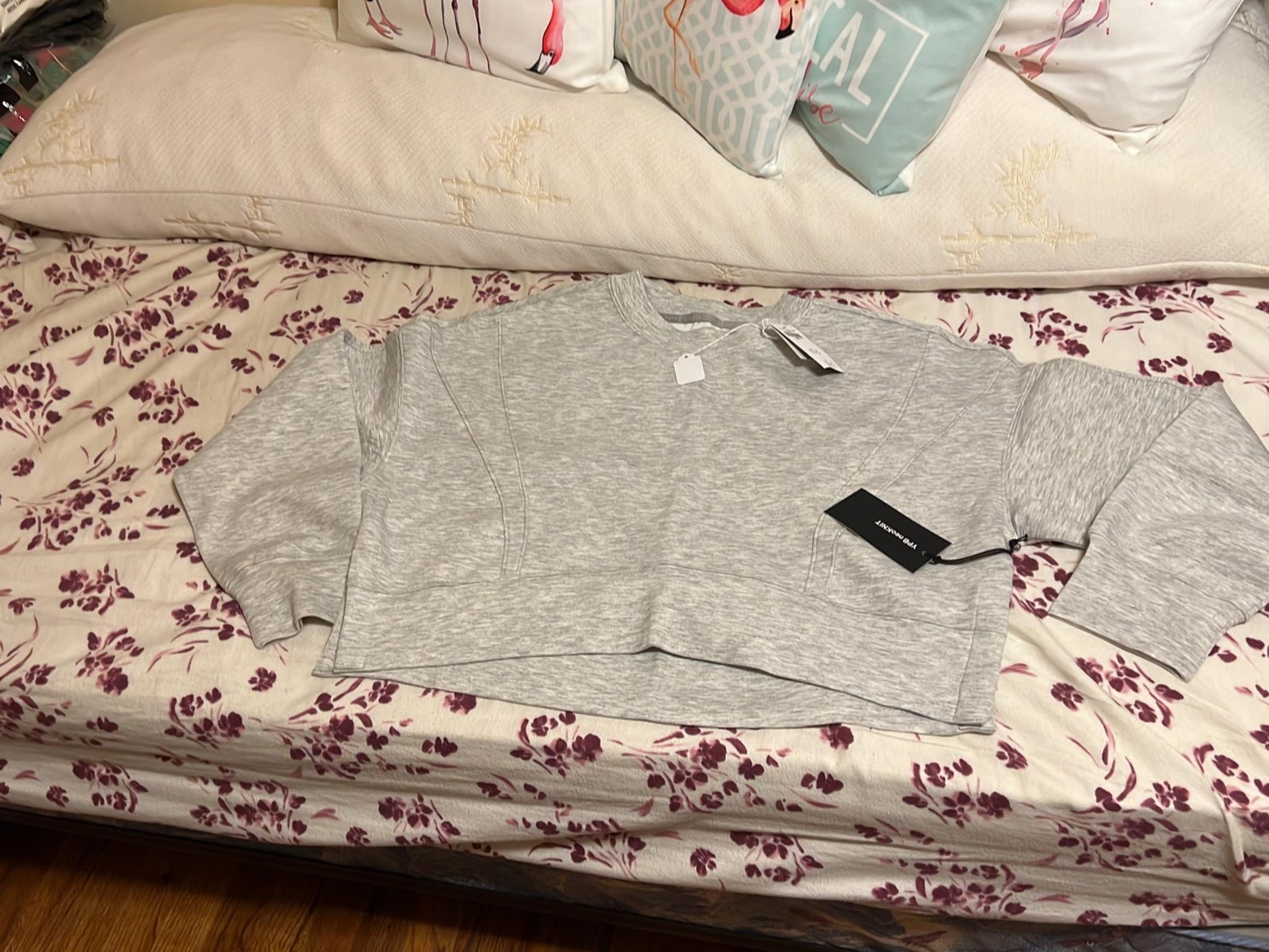 Women’s workout shirt, YPB