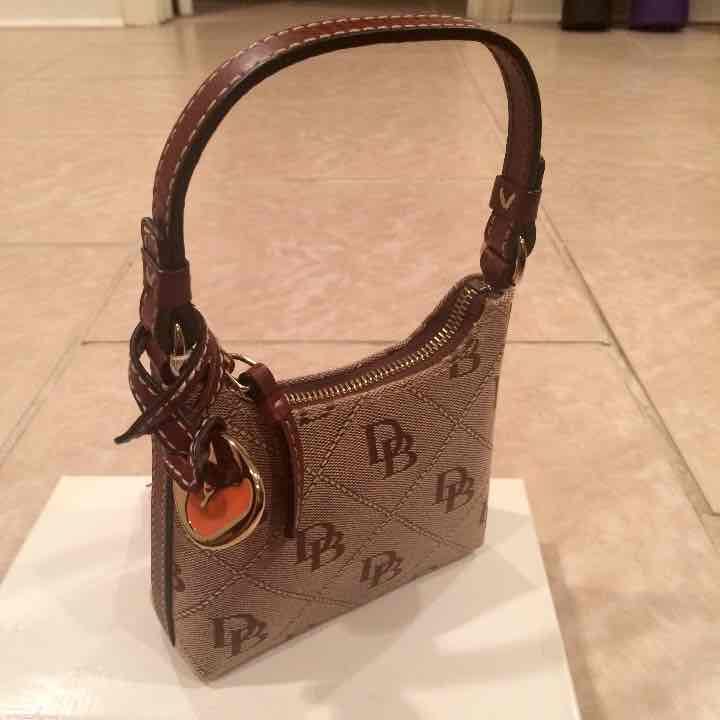 Vintage Dooney & Bourke Bitsy Bag