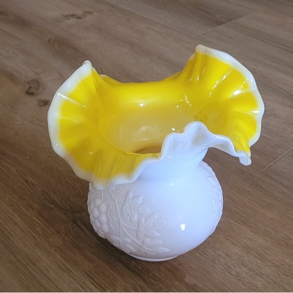 MCM Kanawha Grape Pressed Milk Glass Double Crimped Vase