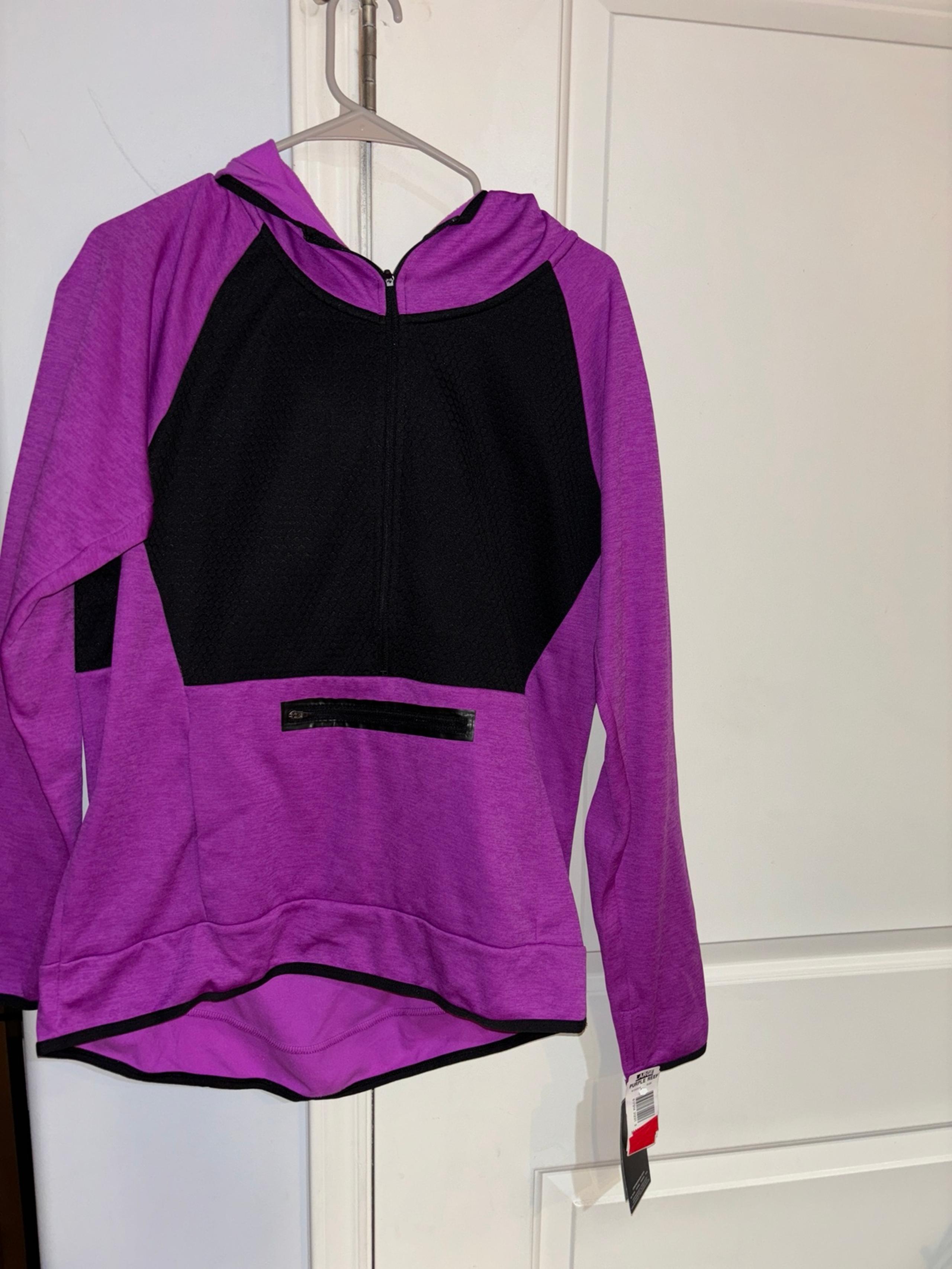 Champions women’s pullover